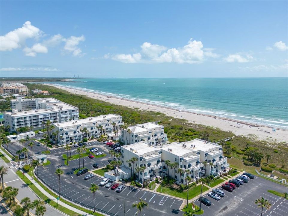 For Sale: $415,000 (2 beds, 2 baths, 1058 Square Feet)