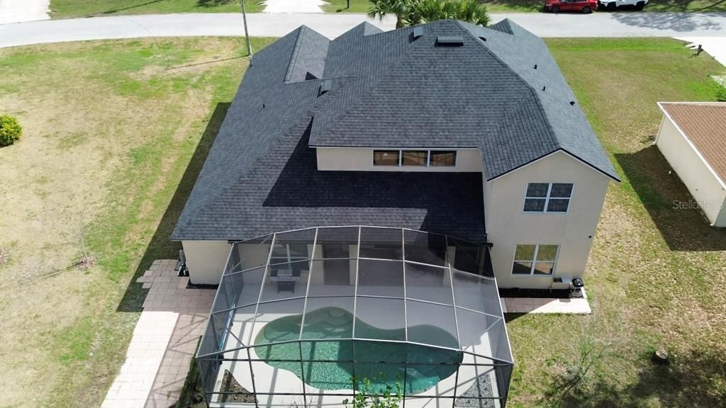 Activo con contrato: $449,900 (5 camas, 3 baños, 3314 Pies cuadrados)