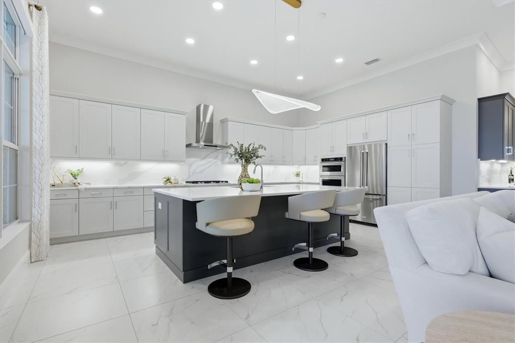 For Sale: $1,950,000 (4 beds, 3 baths, 2816 Square Feet)