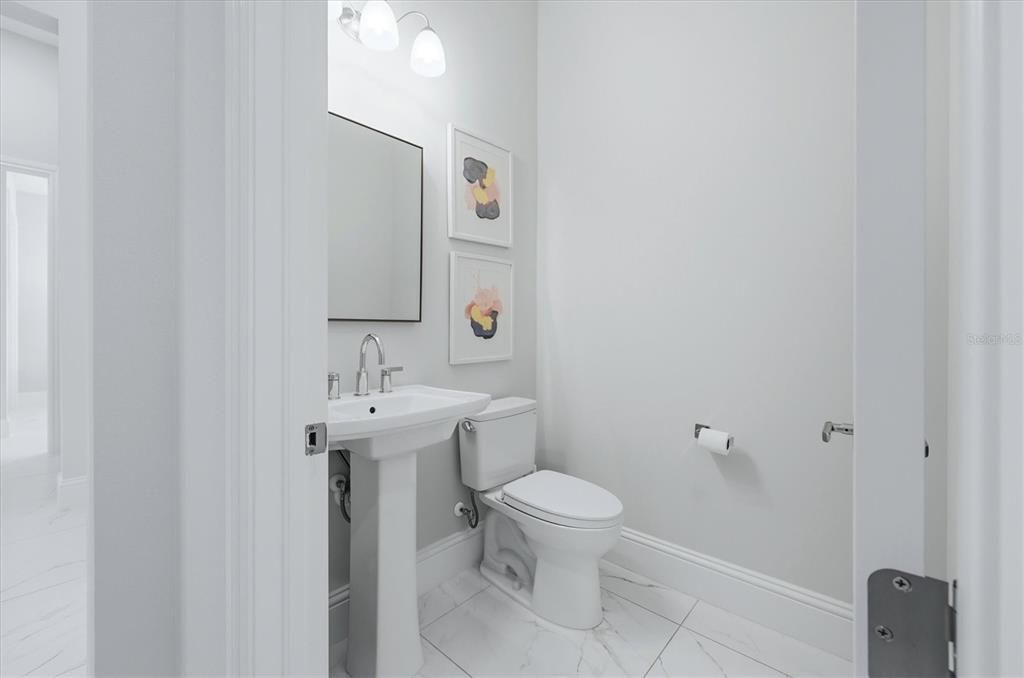 For Sale: $1,950,000 (4 beds, 3 baths, 2816 Square Feet)