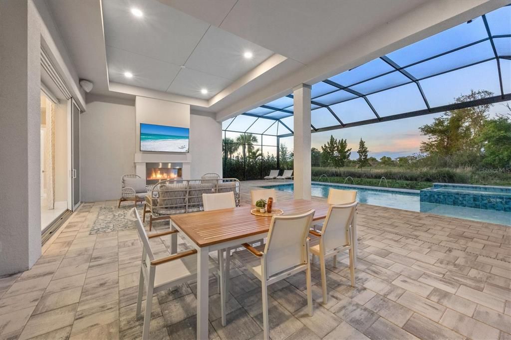 For Sale: $1,950,000 (4 beds, 3 baths, 2816 Square Feet)