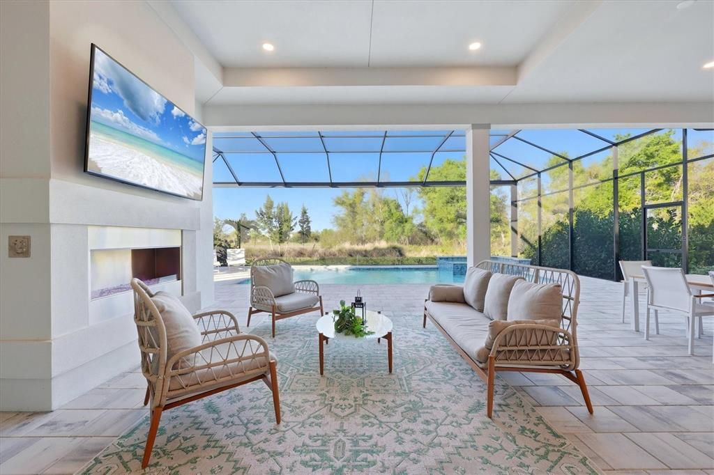 For Sale: $1,950,000 (4 beds, 3 baths, 2816 Square Feet)