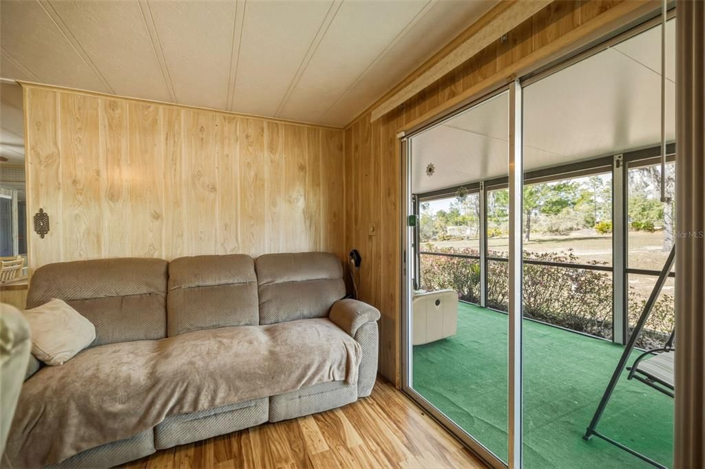 En Venta: $205,000 (2 camas, 2 baños, 1274 Pies cuadrados)
