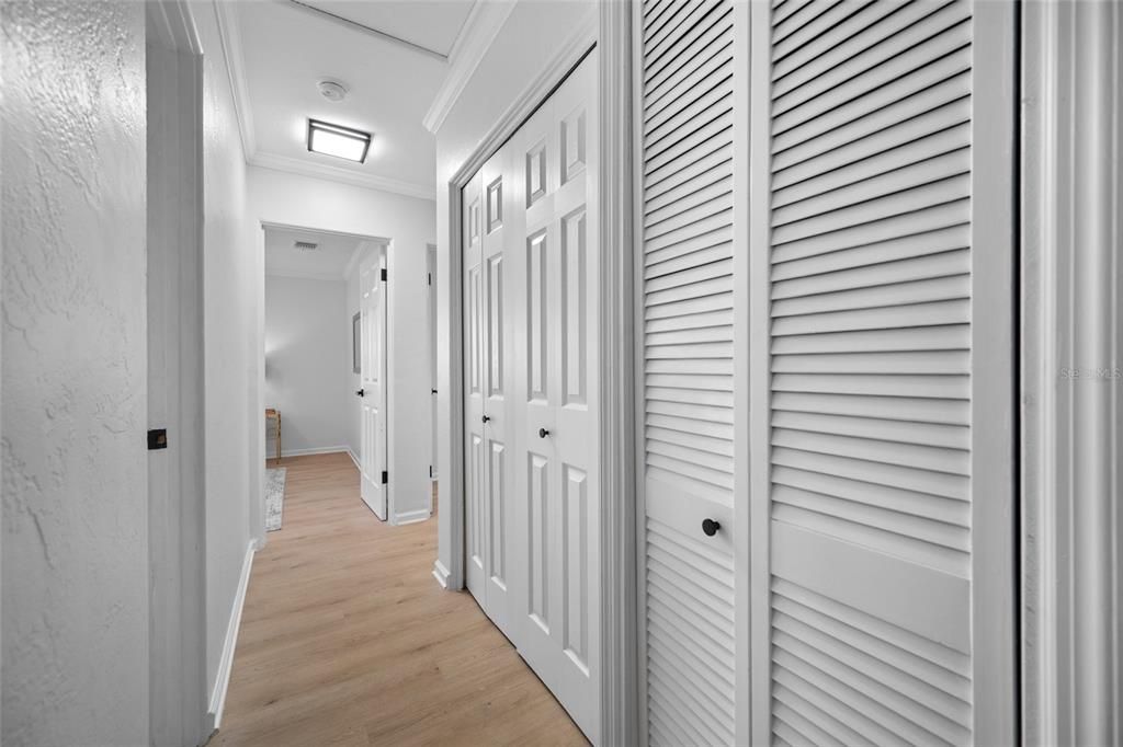 Activo con contrato: $399,000 (3 camas, 2 baños, 1368 Pies cuadrados)