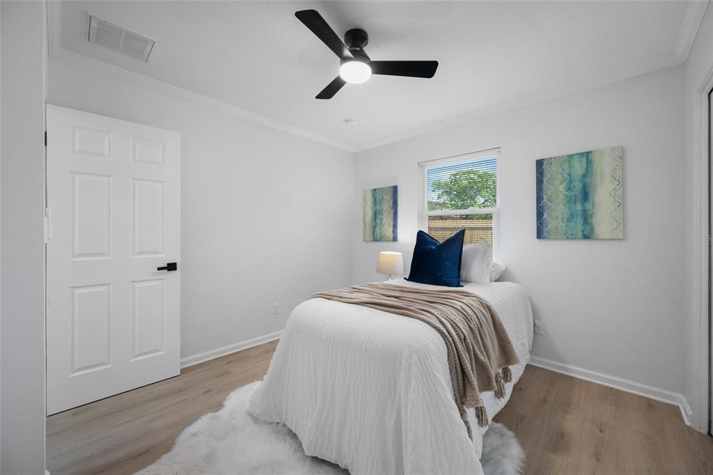 Activo con contrato: $399,000 (3 camas, 2 baños, 1368 Pies cuadrados)