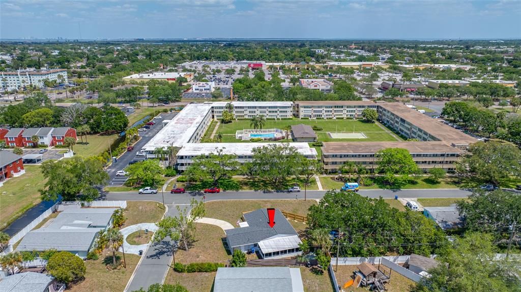 Activo con contrato: $399,000 (3 camas, 2 baños, 1368 Pies cuadrados)