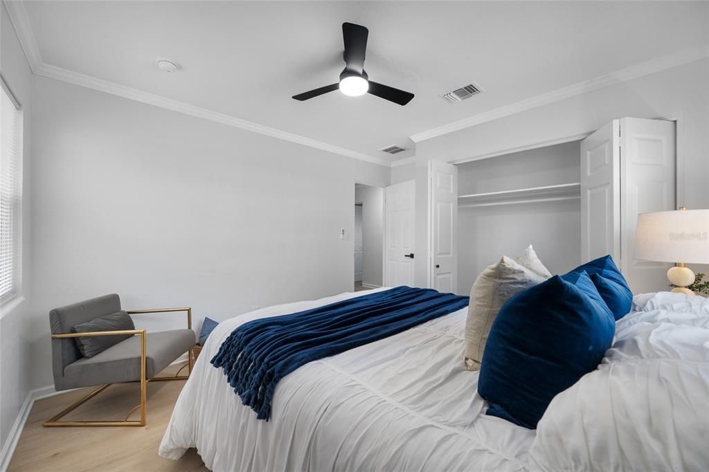 Activo con contrato: $399,000 (3 camas, 2 baños, 1368 Pies cuadrados)