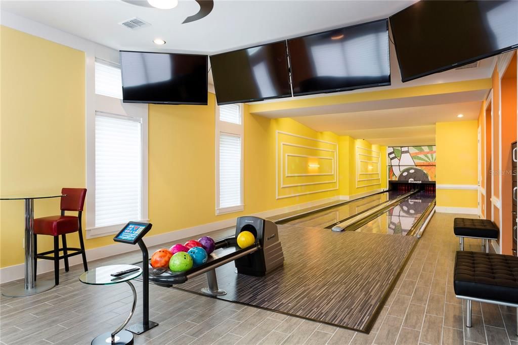 For Sale: $7,995,000 (10 beds, 11 baths, 14546 Square Feet)