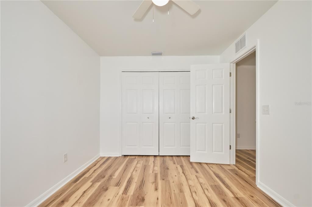 For Sale: $549,000 (6 beds, 0 baths, 2418 Square Feet)