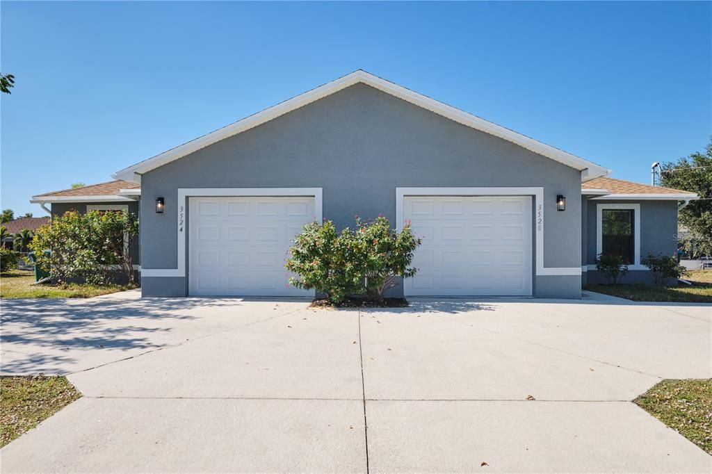 For Sale: $549,000 (6 beds, 0 baths, 2418 Square Feet)