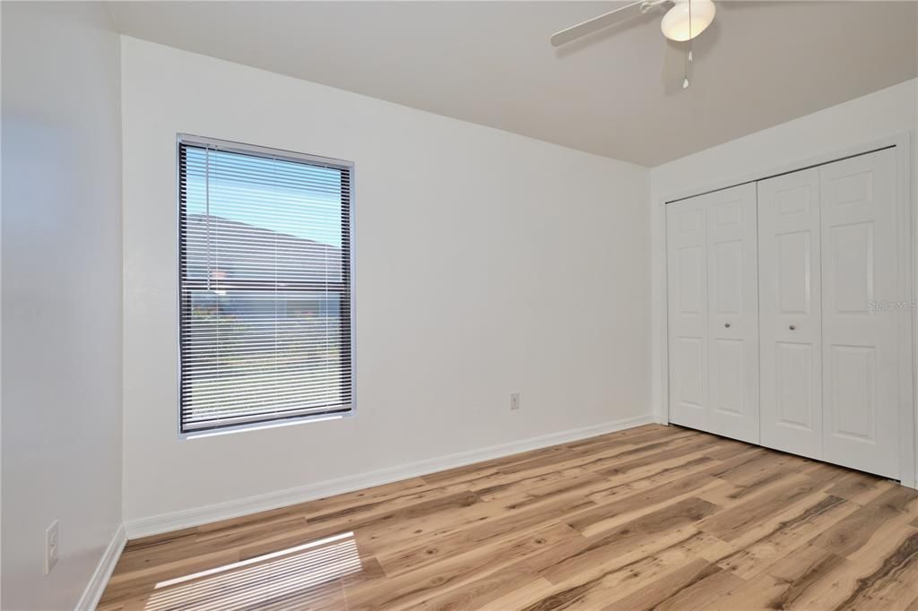 For Sale: $549,000 (6 beds, 0 baths, 2418 Square Feet)