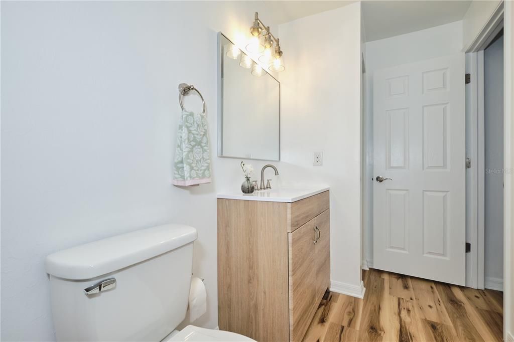 For Sale: $549,000 (6 beds, 0 baths, 2418 Square Feet)