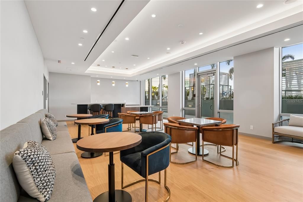 Active With Contract: $9,500 (3 beds, 2 baths, 1762 Square Feet)