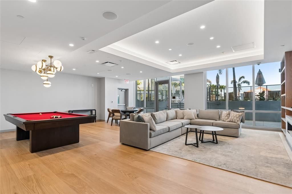 Active With Contract: $9,500 (3 beds, 2 baths, 1762 Square Feet)