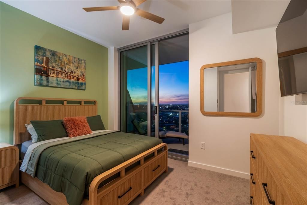 Active With Contract: $9,500 (3 beds, 2 baths, 1762 Square Feet)
