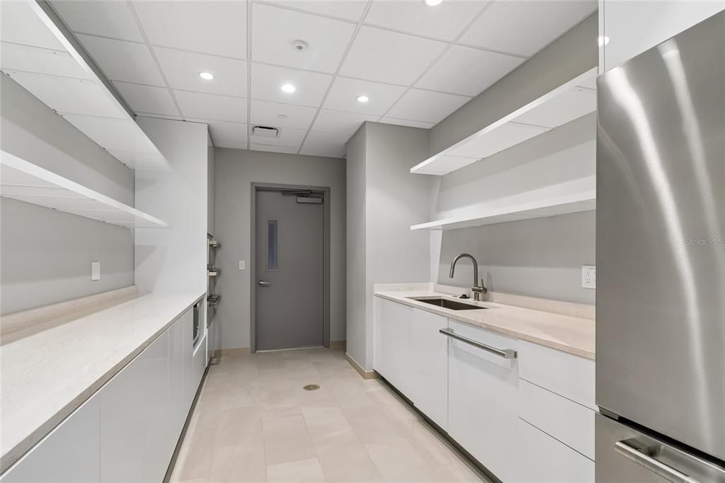 Active With Contract: $9,500 (3 beds, 2 baths, 1762 Square Feet)