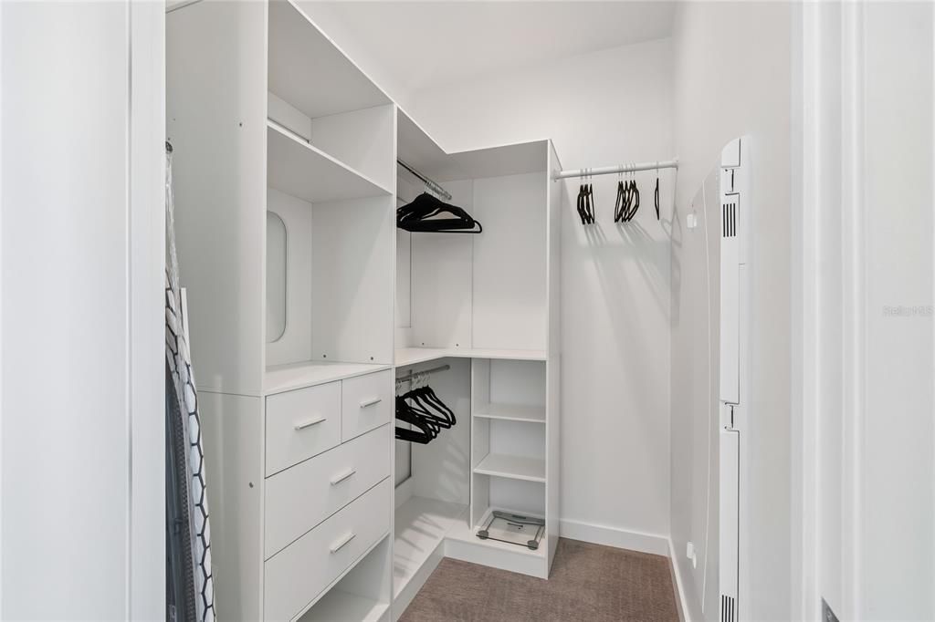 Active With Contract: $9,500 (3 beds, 2 baths, 1762 Square Feet)