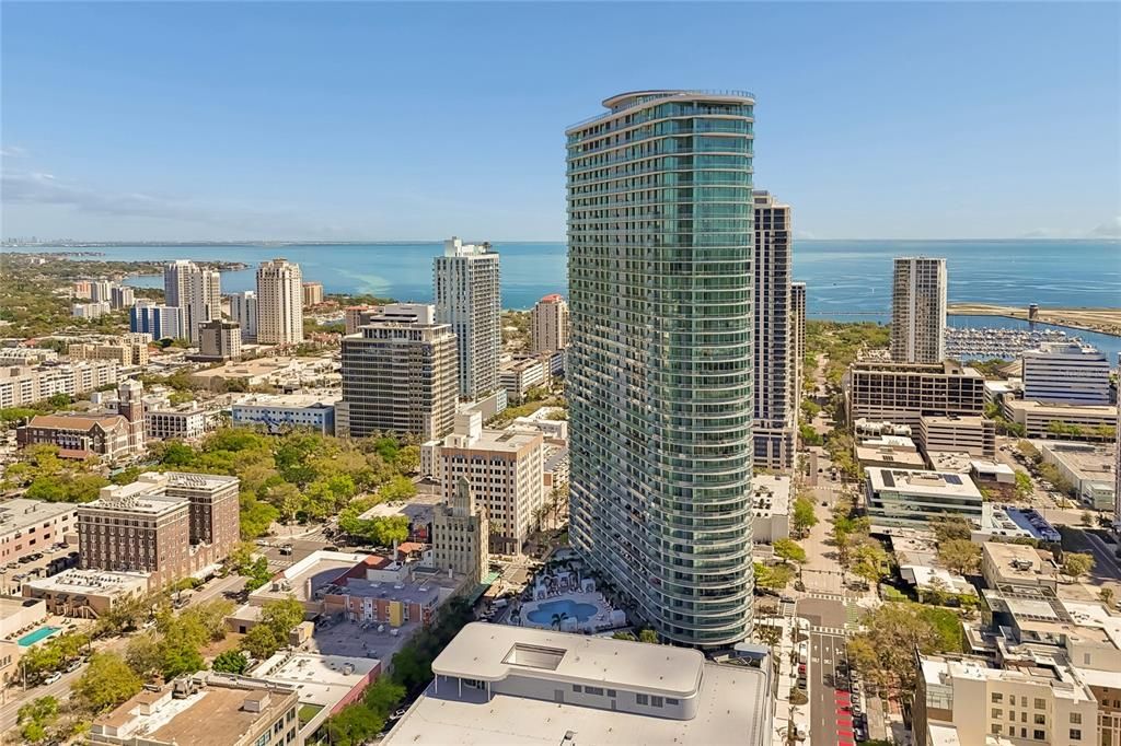Active With Contract: $9,500 (3 beds, 2 baths, 1762 Square Feet)