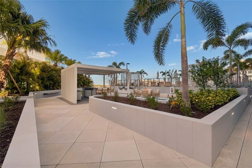Active With Contract: $9,500 (3 beds, 2 baths, 1762 Square Feet)