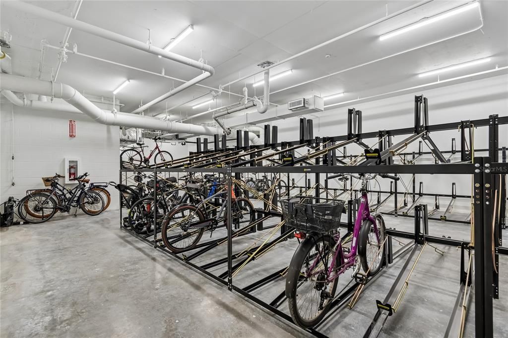 Active With Contract: $9,500 (3 beds, 2 baths, 1762 Square Feet)