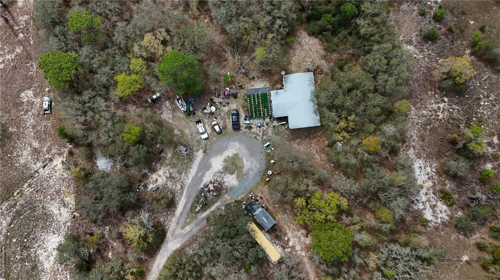 Activo con contrato: $300,000 (5.60 acres)