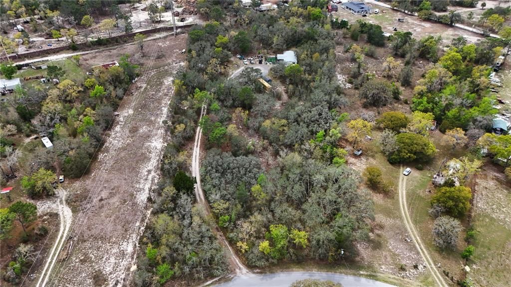 Activo con contrato: $300,000 (5.60 acres)