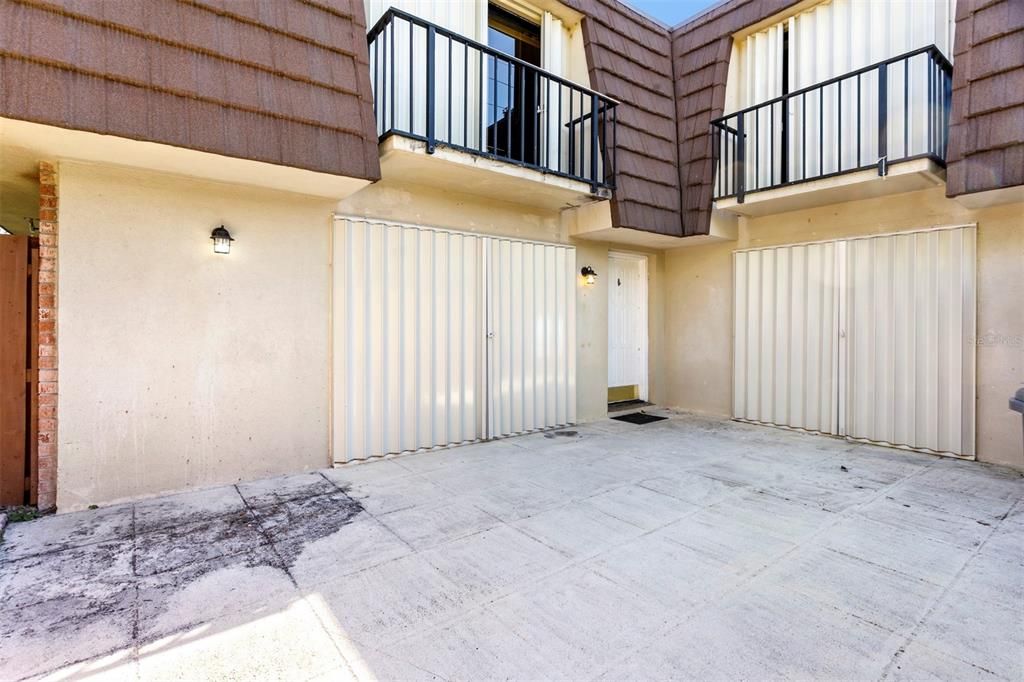 En Venta: $275,000 (2 camas, 2 baños, 1302 Pies cuadrados)