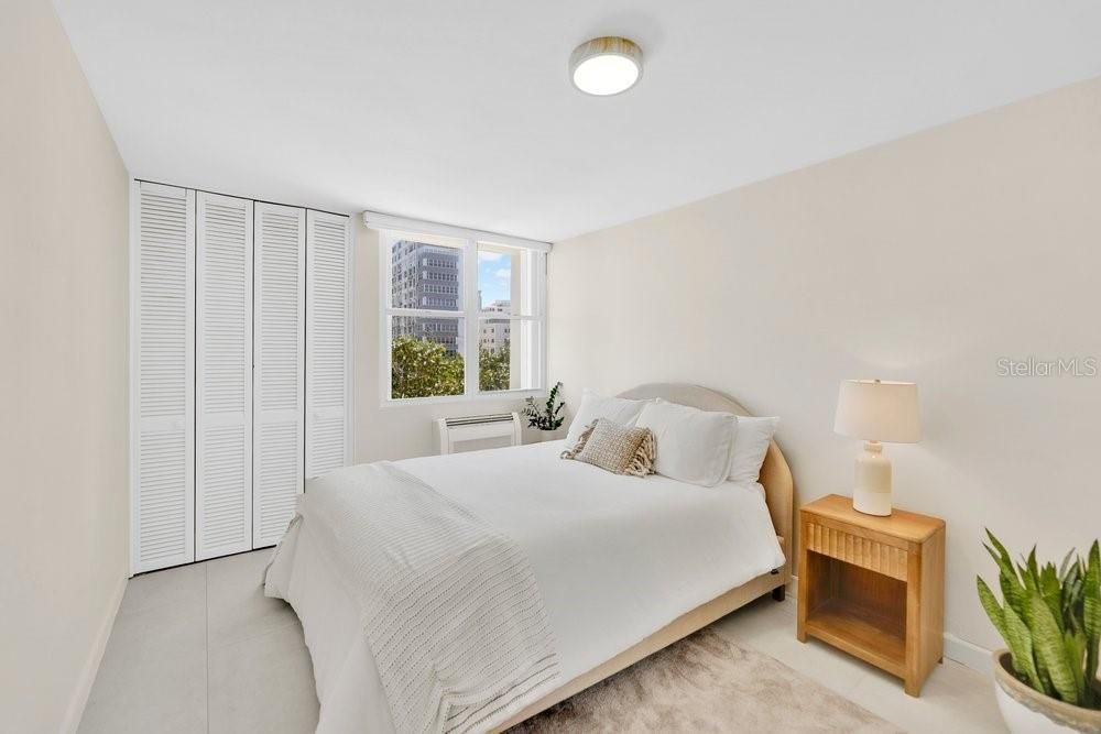 En Venta: $935,000 (2 camas, 2 baños, 1301 Pies cuadrados)