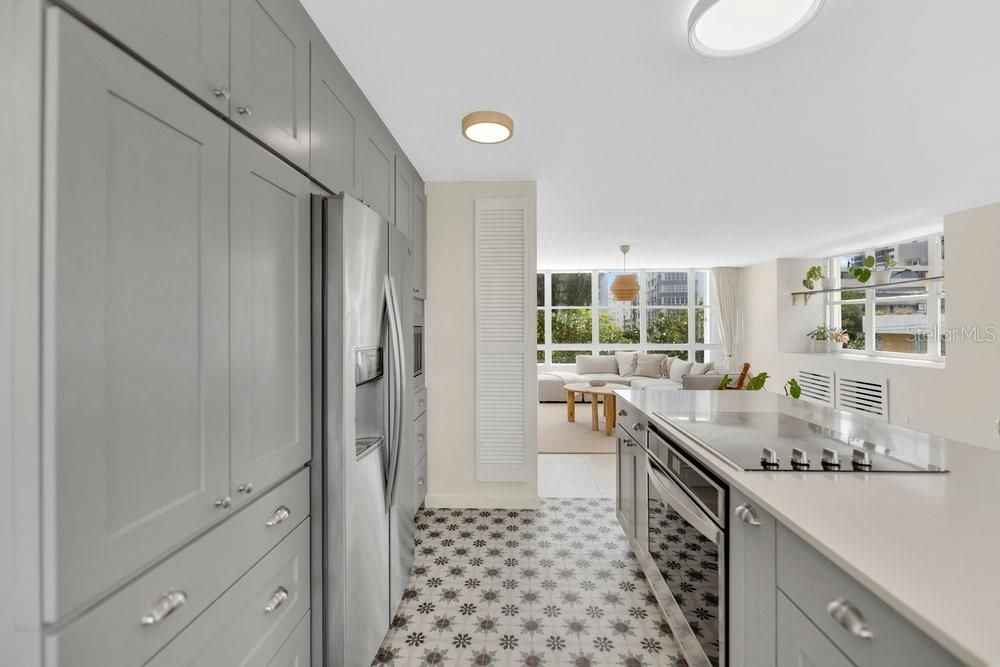 En Venta: $935,000 (2 camas, 2 baños, 1301 Pies cuadrados)