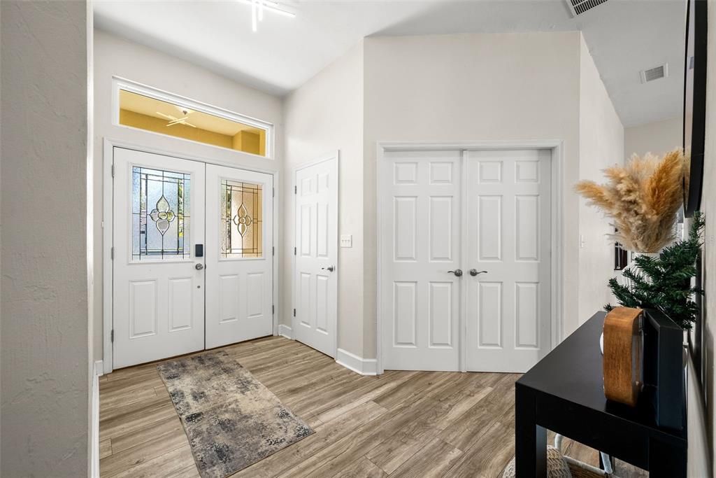 На продажу: $550,000 (4 спален, 3 ванн, 2241 Квадратных фут)