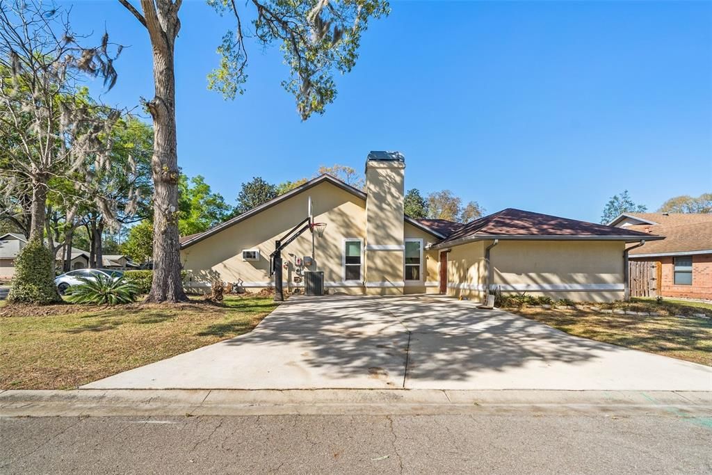 На продажу: $550,000 (4 спален, 3 ванн, 2241 Квадратных фут)