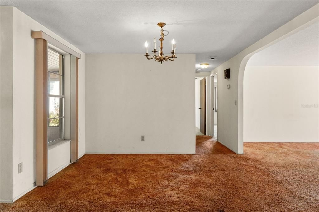 En Venta: $189,900 (2 camas, 2 baños, 1318 Pies cuadrados)