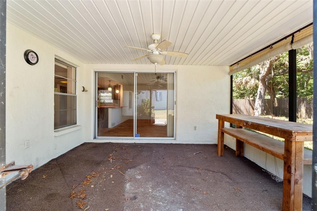 En Venta: $189,900 (2 camas, 2 baños, 1318 Pies cuadrados)