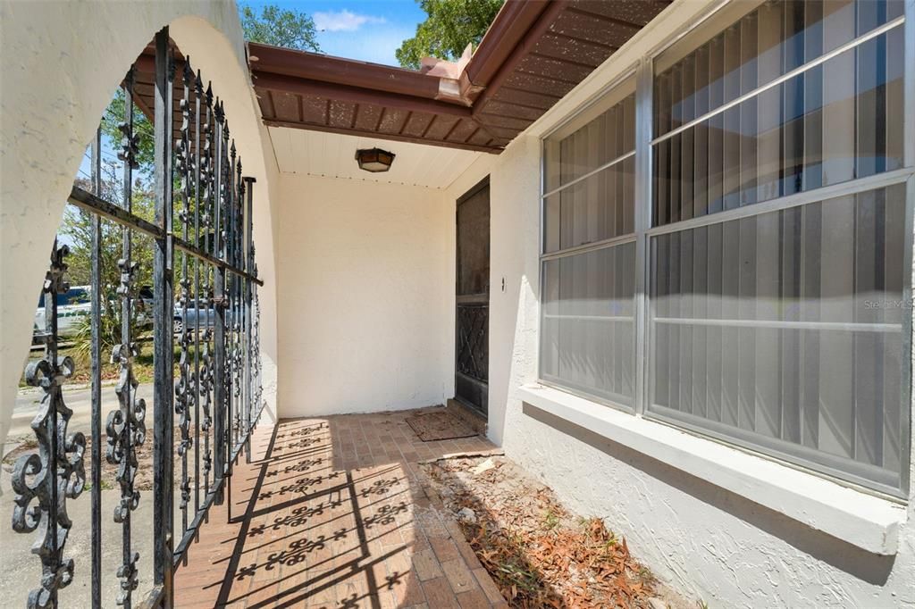 En Venta: $189,900 (2 camas, 2 baños, 1318 Pies cuadrados)