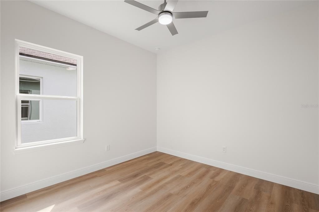 For Sale: $354,000 (3 beds, 2 baths, 1483 Square Feet)