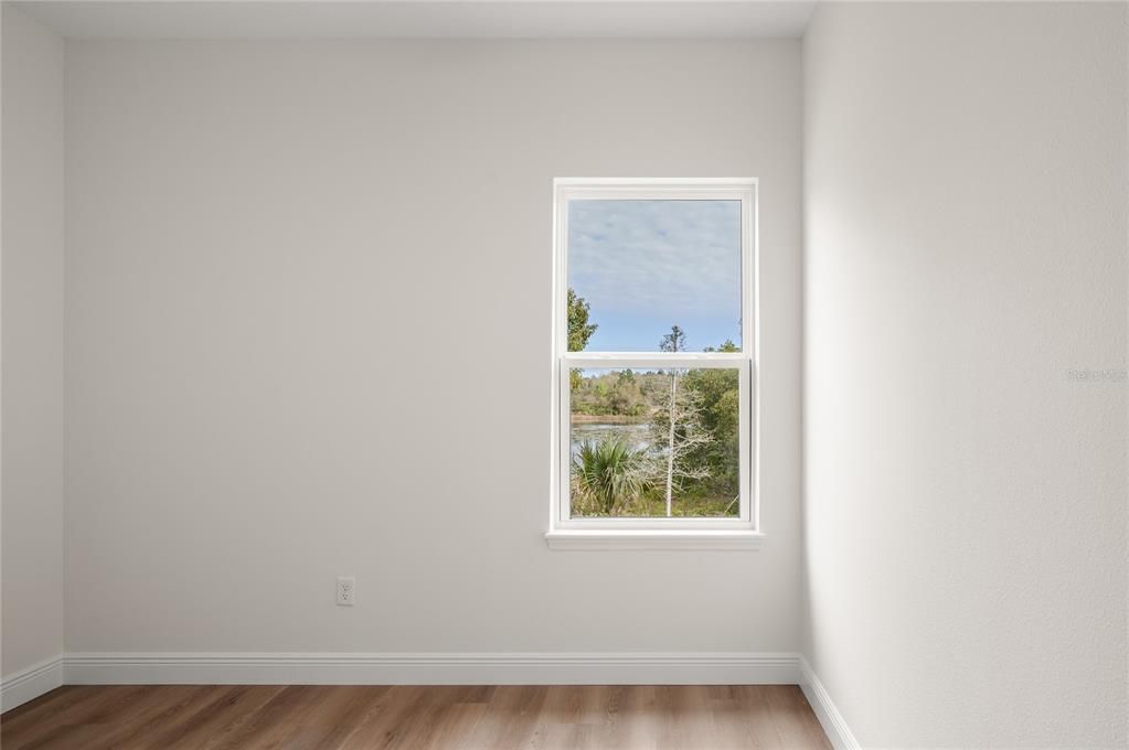 For Sale: $354,000 (3 beds, 2 baths, 1483 Square Feet)