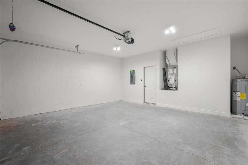 For Sale: $354,000 (3 beds, 2 baths, 1483 Square Feet)