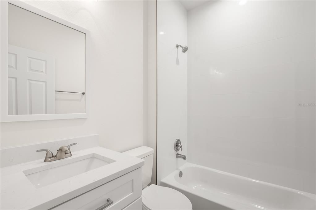 For Sale: $354,000 (3 beds, 2 baths, 1483 Square Feet)