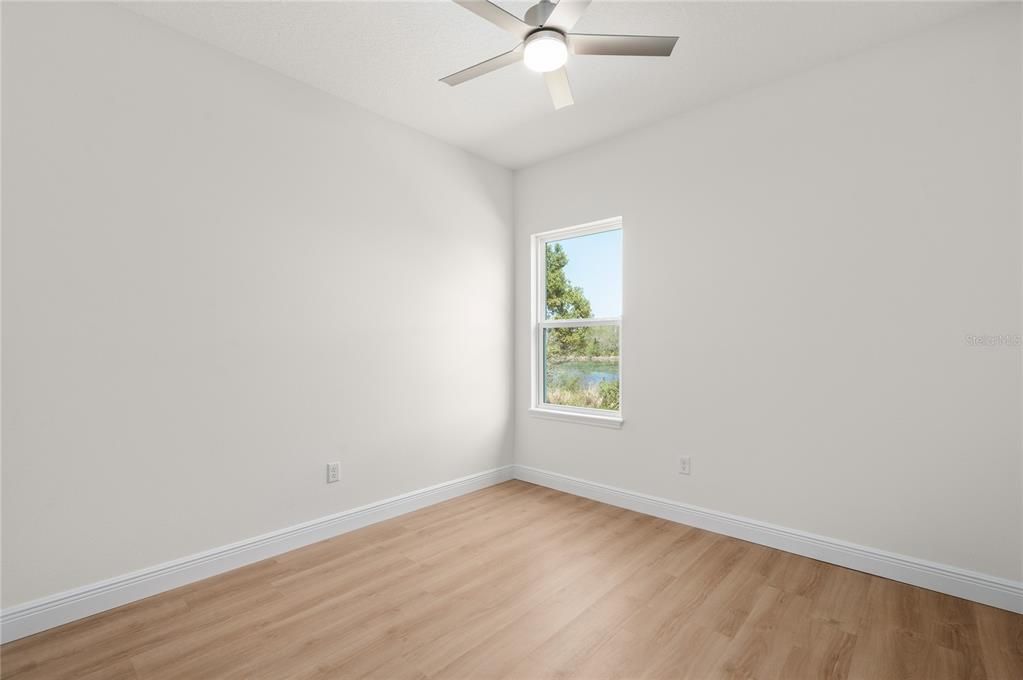 For Sale: $354,000 (3 beds, 2 baths, 1483 Square Feet)