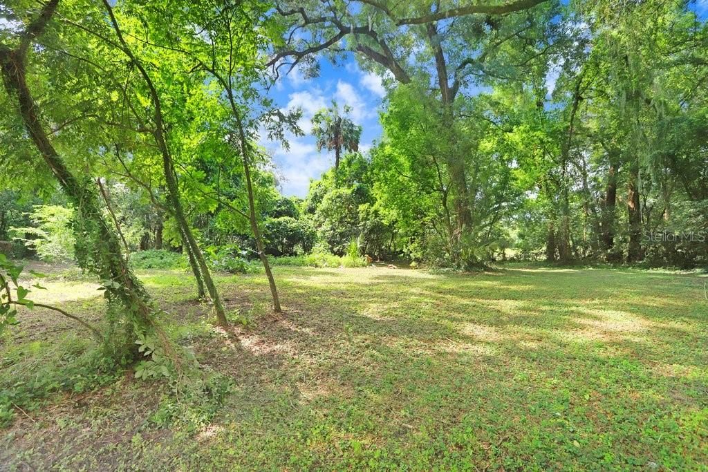 En Venta: $449,000 (14.15 acres)