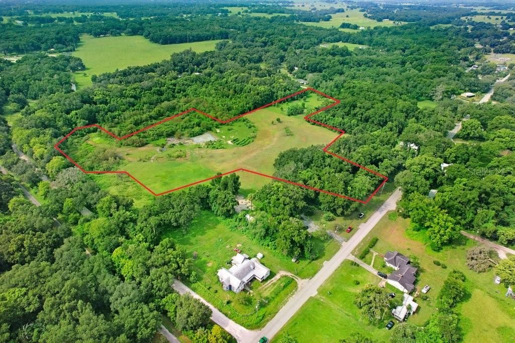 En Venta: $449,000 (14.15 acres)