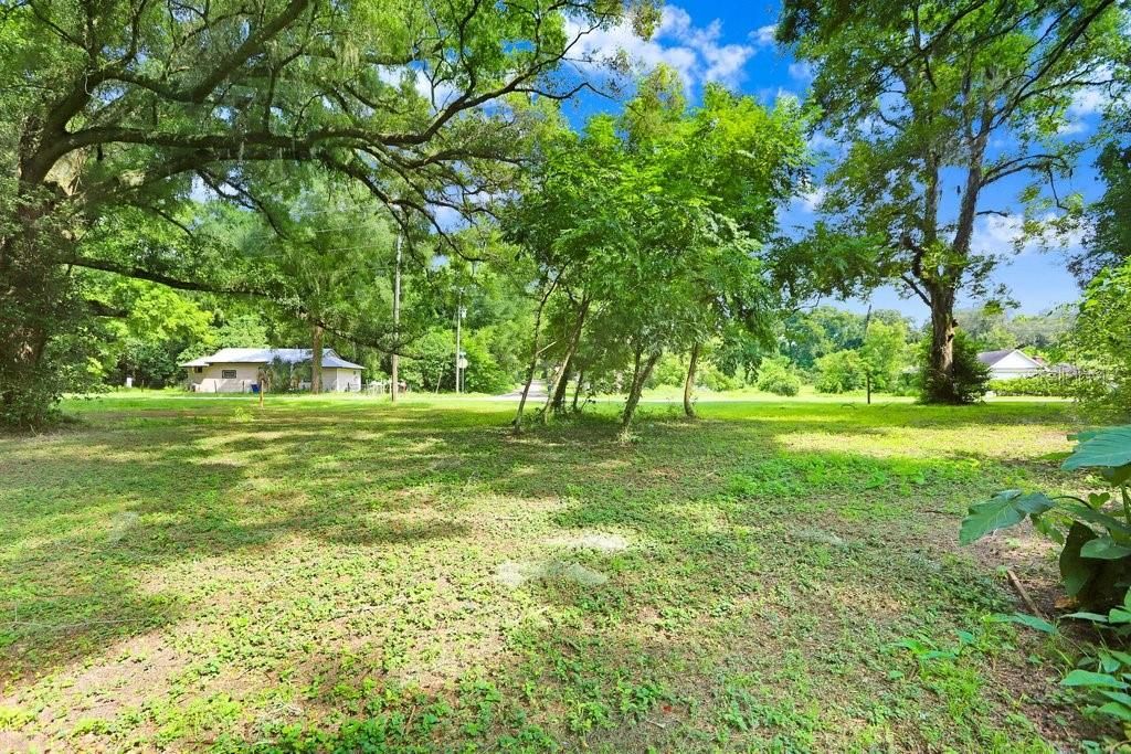 En Venta: $449,000 (14.15 acres)