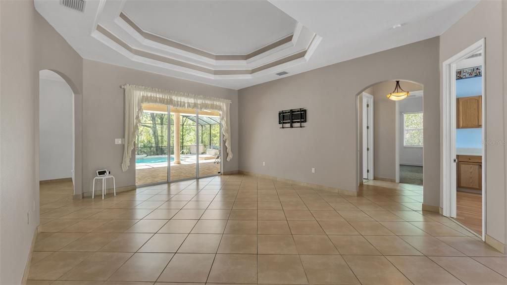 На продажу: $819,900 (4 спален, 3 ванн, 3736 Квадратных фут)