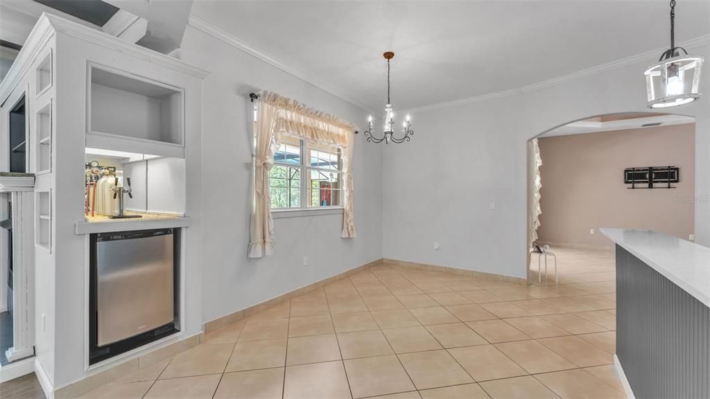 На продажу: $819,900 (4 спален, 3 ванн, 3736 Квадратных фут)