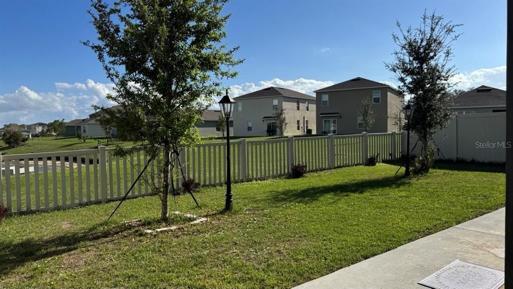 En Venta: $394,900 (5 camas, 3 baños, 2522 Pies cuadrados)