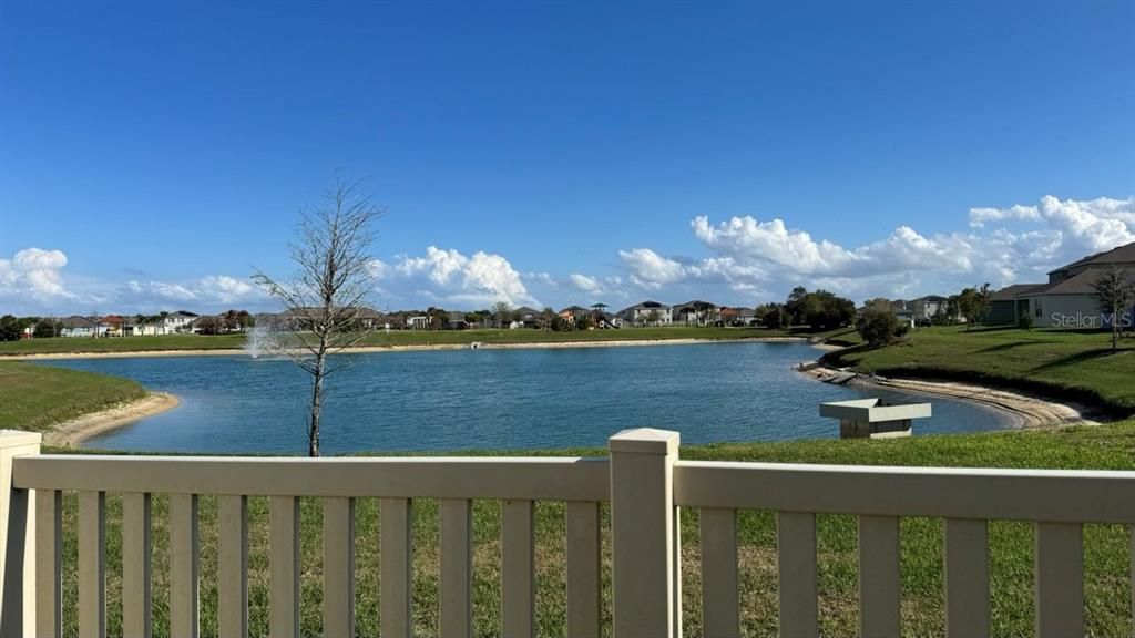 En Venta: $394,900 (5 camas, 3 baños, 2522 Pies cuadrados)