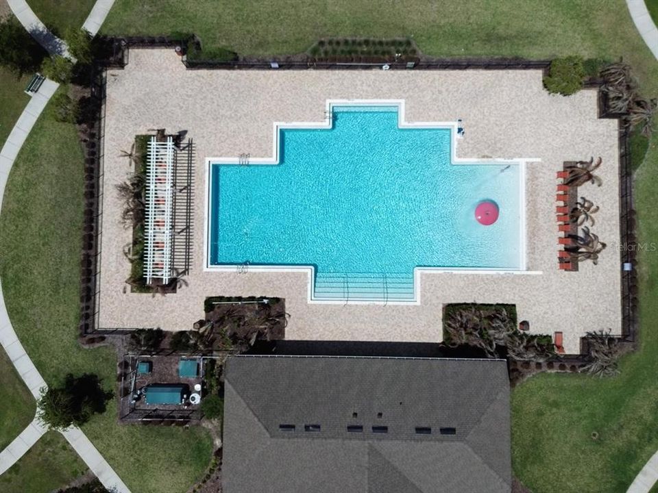 En Venta: $394,900 (5 camas, 3 baños, 2522 Pies cuadrados)