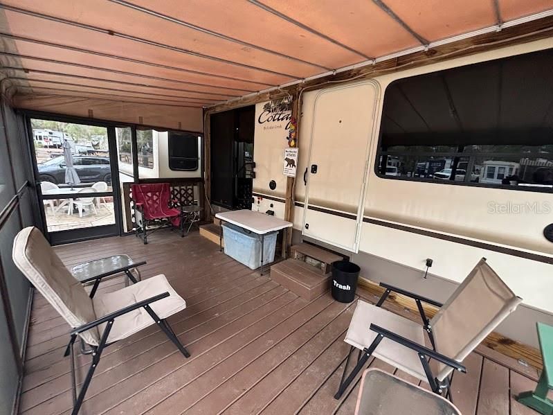 На продажу: $83,500 (0.10 acres)