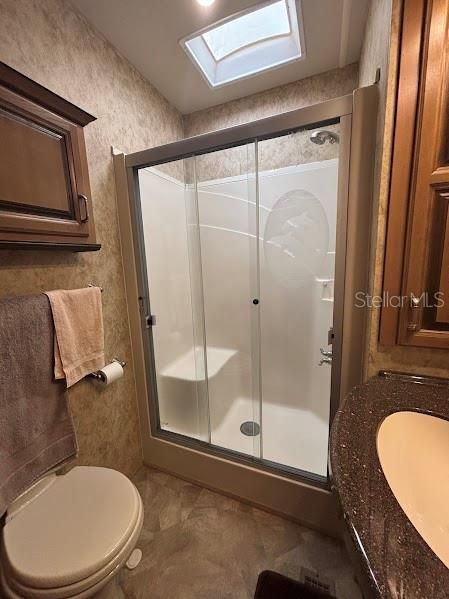 На продажу: $83,500 (0.10 acres)