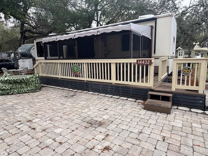 На продажу: $83,500 (0.10 acres)